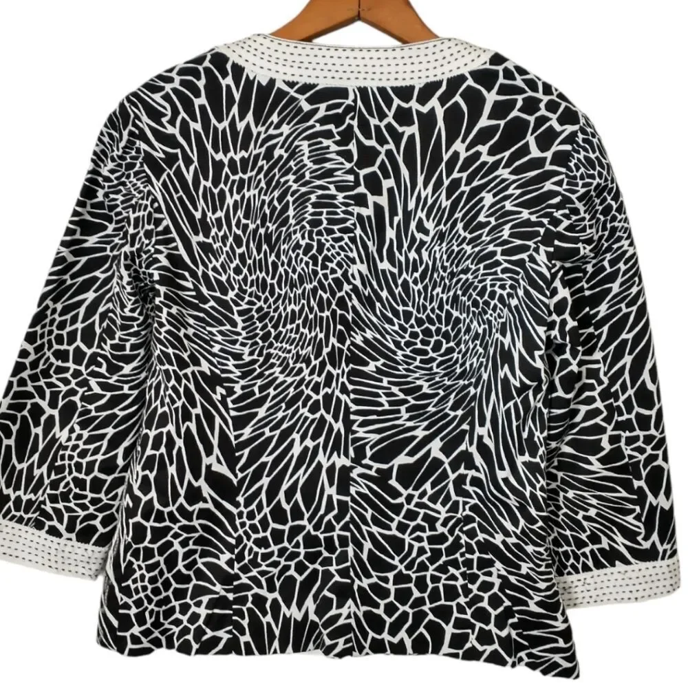 Chicos Floral Sequin Jacket S White Black Embellished 3/4 Sleeve Button‎ Front